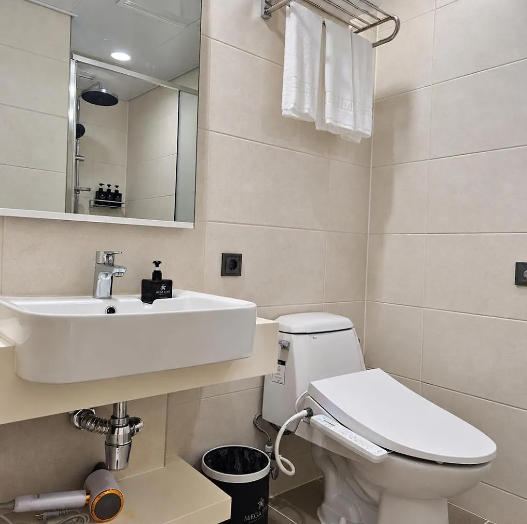 ****  Megastar Incheon Airport Hotel 韓国