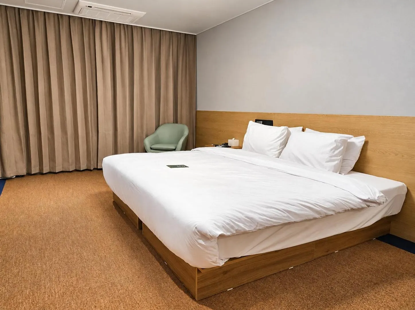 Megastar Incheon Airport Hotel