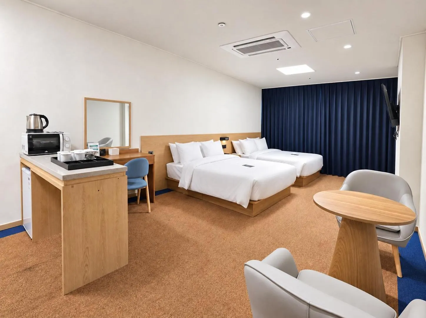 Megastar Incheon Airport Hotel 4*,