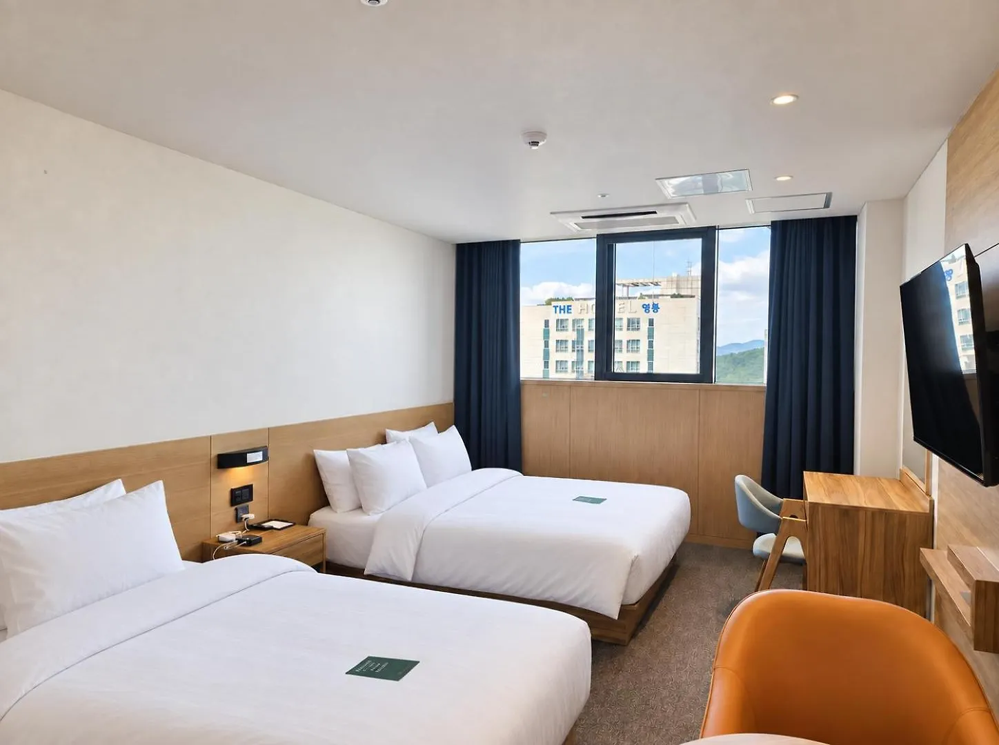 Megastar Incheon Airport Hotel
