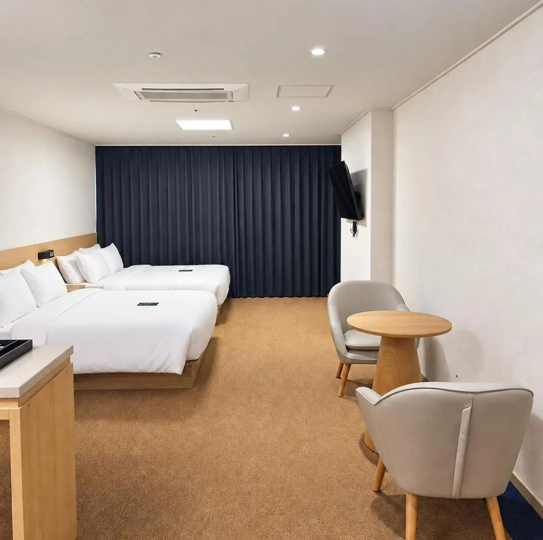 Megastar Incheon Airport Hotel