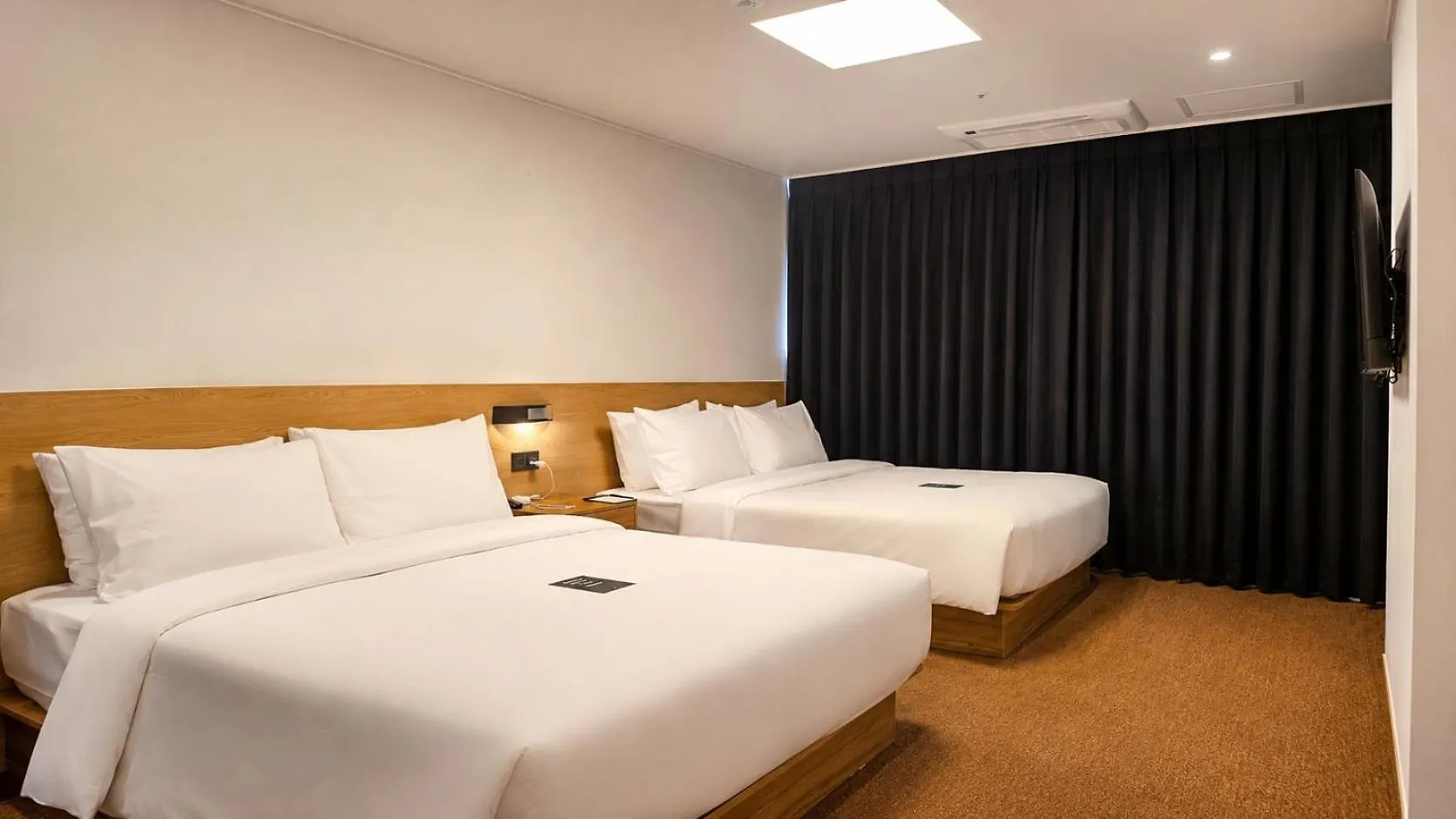 ****  Megastar Incheon Airport Hotel 韓国